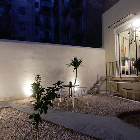 Patio Apartment Near Metro & Acropolis เอเธนส์ ภายนอก รูปภาพ